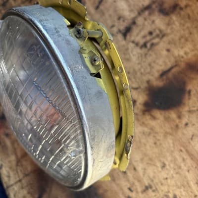 1967-1979 Volkswagen Bug type 3 headlight assembly HELLA 311 941 035 A (J18) - Thumbnail 6
