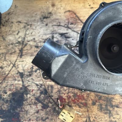 VW T2 Bus Heater Blower Motor w/bracket&relay 72-79, USED OE German, #261261193A - Thumbnail 2