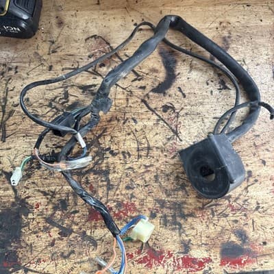 85 Honda VF1100 VF 1100 V65 S Sabre Left Hand Control Switch Turn Signal - Thumbnail 6
