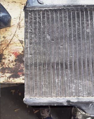 1987 YAMAHA VENTURE ROYALE XVZ1300D ENGINE RADIATOR WITH COOLING FAN - Thumbnail 7