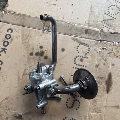1983 Honda Magna VF1100C VF1100 C V65 original BOTTOM MOTOR OIL PUMP lower - Thumbnail 5