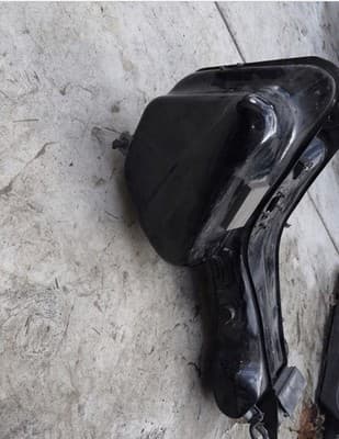 86-93 Yamaha Venture Royale XVZ1300 Gas Fuel Tank Petrol Reservoir WITH KEY - Thumbnail 8