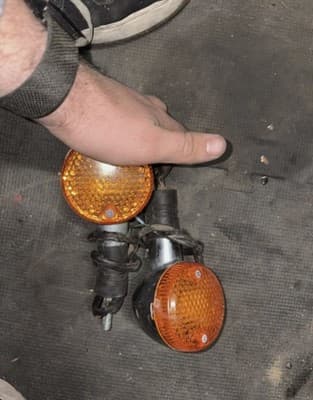 1985 HONDA MAGNA 700 VF700C FRONT LEFT RIGHT TURN SIGNALS LIGHT INDICATORS - Thumbnail 5