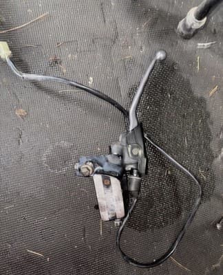1987 Yamaha Venture XVZ1300 XVZ 1300 Front Brake Lever Master Cylinder Right 87 - Thumbnail 6
