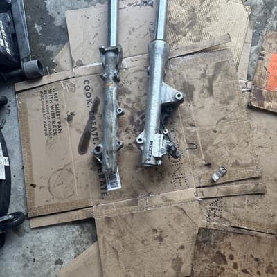 1983-1986 Honda VF1100S Magna V65 Front Forks Suspension Set STRAIGHT - Thumbnail 6