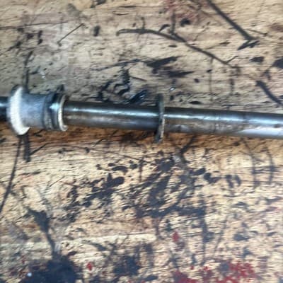 HONDA VF1100 C VF1100C MAGNA REAR WHEEL AXLE 42301-MB4-000 - Thumbnail 7