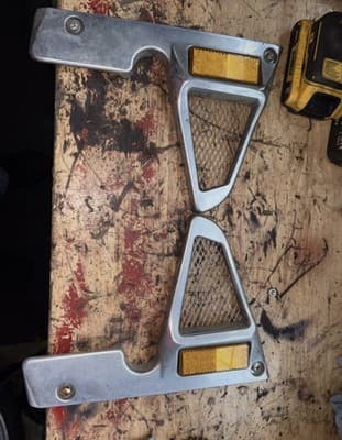 1987 Yamaha XVZ1300 Venture Royale Y371 left right radiator side covers - Thumbnail 5
