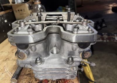 Honda VF700C VF 700C Magna #E106 Front Cylinder Head Assembly - Thumbnail 18