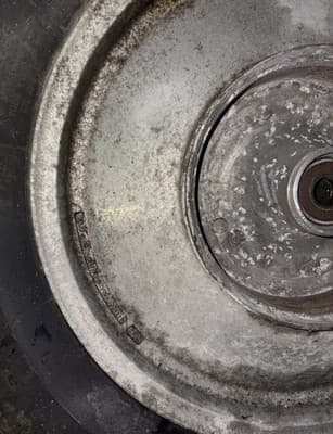 1986 86 HONDA VF700C VF 700C 700 MAGNA REAR RIM - Thumbnail 9