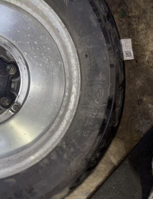 1986 86 HONDA VF700C VF 700C 700 MAGNA REAR RIM - Thumbnail 4