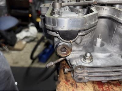 Honda VF700C VF 700C Magna #E106 Front Cylinder Head Assembly - Thumbnail 21