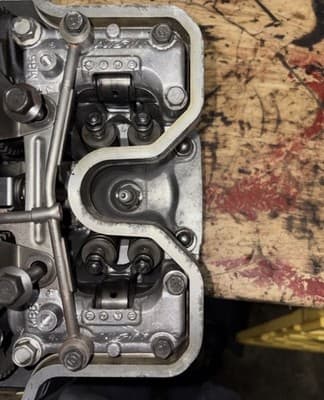 Honda VF700C VF 700C Magna #E106 Front Cylinder Head Assembly - Thumbnail 24