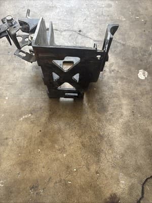 1983 honda v65 magna OEM BATTERY TRAY BOX HOLDER - Thumbnail 2