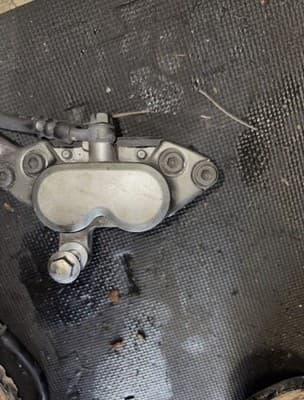 1987 Yamaha Venture XVZ1300 Front Left Brake Caliper 87 XVZ 1300 - Thumbnail 8