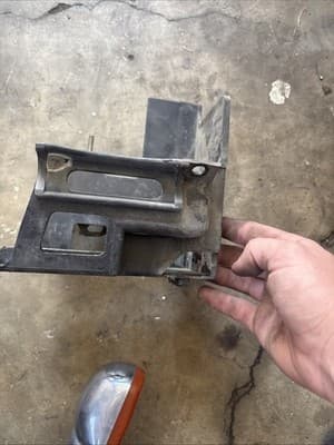 1983 honda v65 magna OEM BATTERY TRAY BOX HOLDER - Thumbnail 8