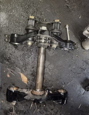 1987 Yamaha Venture XVZ1300 Front Triple Tree Top Bottom Set Fork Hold XVZ 1300 - Thumbnail 5