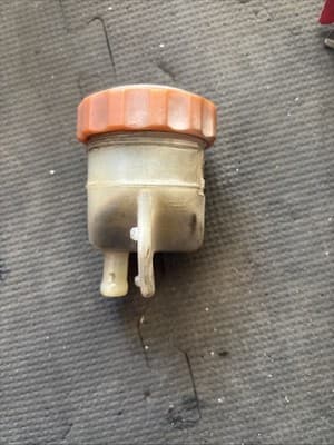 83-86 Honda VF1100S Sabre Magna V65 1100 Rear Brake Master Cylinder Reservoir - Thumbnail 2