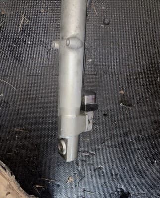 1987 Yamaha Venture XVZ1300 XVZ 1300 left Front Fork Tube Suspension 1988 1986 - Thumbnail 3