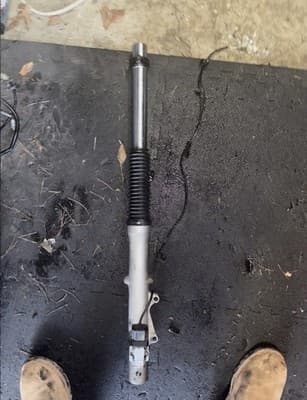 1987 Yamaha Venture XVZ1300 XVZ 1300 left Front Fork Tube Suspension 1988 1986 - Thumbnail 10