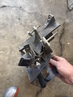 1983 honda v65 magna OEM BATTERY TRAY BOX HOLDER - Thumbnail 10