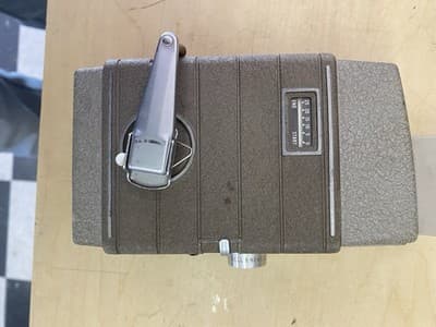 Vintage Bell & Howell 323 8mm Movie Camera – Retro Film Camera – Untested - Thumbnail 2
