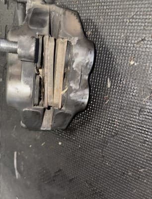 1987 Yamaha Venture XVZ1300 Front Right Brake Caliper 87 XVZ 1300 - Thumbnail 4