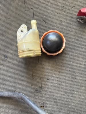 83-86 Honda VF1100S Sabre Magna V65 1100 Rear Brake Master Cylinder Reservoir - Thumbnail 7