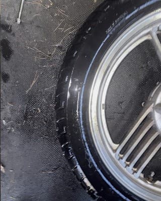 1987 Yamaha Venture XVZ 1300 XVZ1300 D Front Rim Wheel Tire 120/70-18 18 1986 - Thumbnail 3