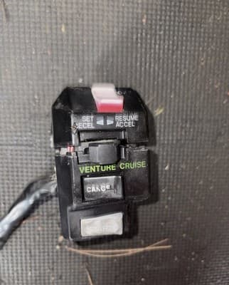 86-93 Yamaha Venture Royale XVZ1300 Right Control Start Stop Switch - Thumbnail 3