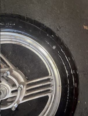 1987 Yamaha Venture XVZ 1300 XVZ1300 D Front Rim Wheel Tire 120/70-18 18 1986 - Thumbnail 7