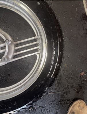 1987 Yamaha Venture XVZ 1300 XVZ1300 D Front Rim Wheel Tire 120/70-18 18 1986 - Thumbnail 2