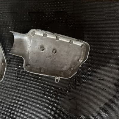 Airbox Covers 1983-1986 Honda V65 Magna V-Four VF1100 C VF1100C - USED - Thumbnail 6