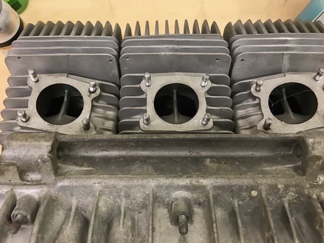 Kawasaki H2R 750 Engine Cases, Cylinders & Heads NOS EXTREMELY RARE - Thumbnail 3