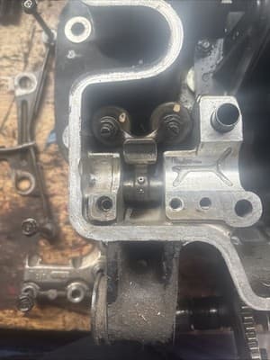 83-86 Honda VF1100S Sabre Magna V65 1100 Rear Cylinder Head Cams Valves - Thumbnail 11