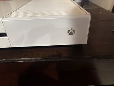 Microsoft Xbox One 500GB Console & Power Supply - White - Model 1540 - TESTED - Thumbnail 4