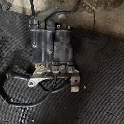 1983-86 Honda VF1100C Magna V65 Oem Ignition Coil Set W/Wires - Thumbnail 5