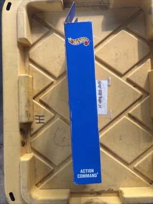 VINTAGE HOT WHEELS 5 car gift pack 1991 ( ACTION COMMAND ) - Thumbnail 2