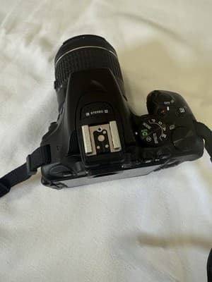 Nikon D5600 Digital SLR Camera w/18-55mm Lens FAST FREE SHIPPINGZoomLenseBattery - Thumbnail 6