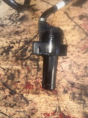 83-86 Honda V65 Magna VF1100 Ignition Switch Without with Key - Thumbnail 4