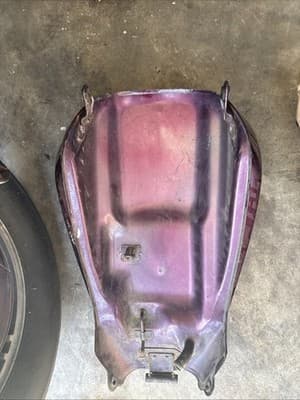 83 Honda VF1100 VF 1100 C V65 Magna Gas Fuel Petrol Tank - Thumbnail 14