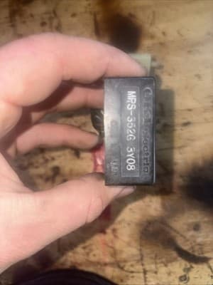 1983 Honda Magna VF1100C VF1100 C V65 original OKI electric RELAY MPS-352WC2012 - Thumbnail 3