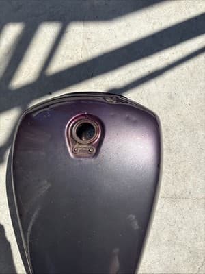 83 Honda VF1100 VF 1100 C V65 Magna Gas Fuel Petrol Tank - Thumbnail 11