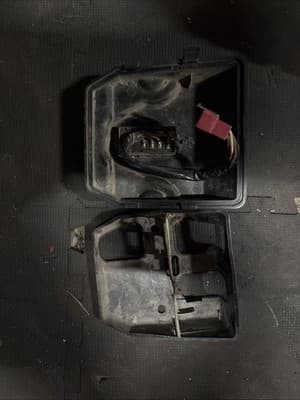 1983 Honda VF1100 VF 1100 C V65 Magna Fuse Box Block - Thumbnail 5