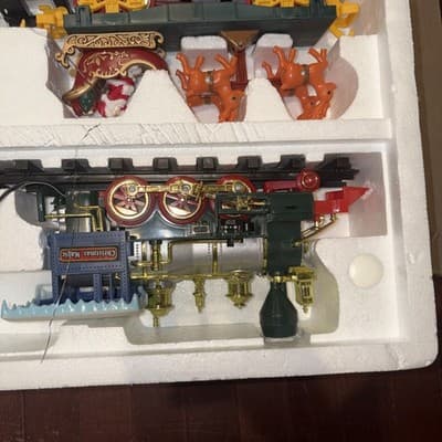 Carol Express Christmas Train Set ABC Item 39192 Musical Battery Operated Toy - Thumbnail 7