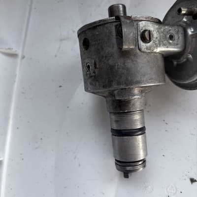1968-1970 VW Transporter distributor 0 231 173 005 Bosch Karmann Ghia Beetle M/T - Thumbnail 3