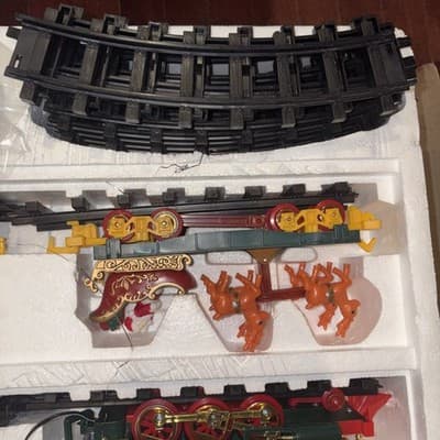Carol Express Christmas Train Set ABC Item 39192 Musical Battery Operated Toy - Thumbnail 6