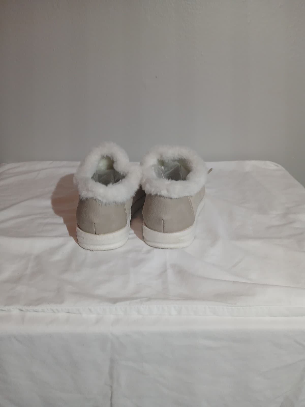 Slippers - Thumbnail 4