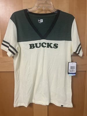 Milwaukee Bucks Short Sleeve T-Shirt V-Neck Women Large Green And Cream NBA NWT