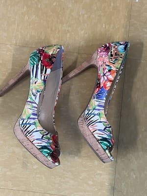 Jessica Simpson floral peep toe heels Size 7.5 - Thumbnail 5
