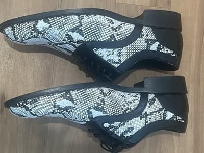 Bolano Size 9 Black White Leather Snake Print Oxfords Flats Lace-up - Thumbnail 2